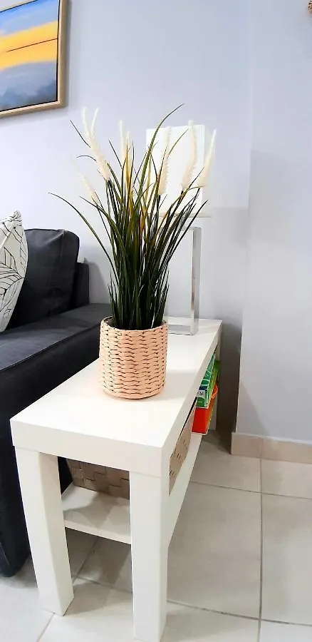 Apartment Cozy Apartament In The Heart Of Santa Cruz Spain
